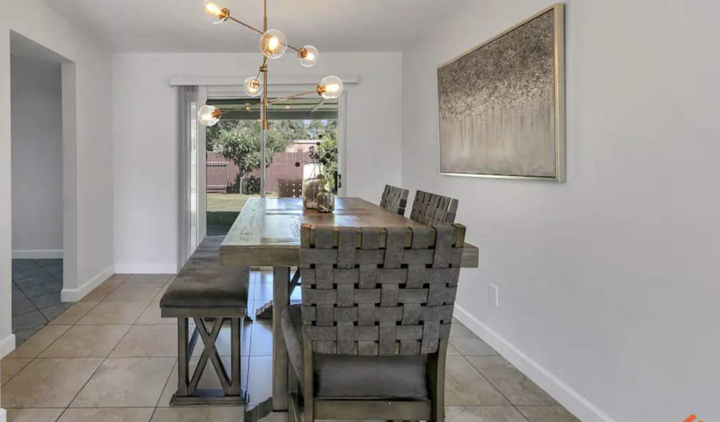 280 North Lorraine Drive