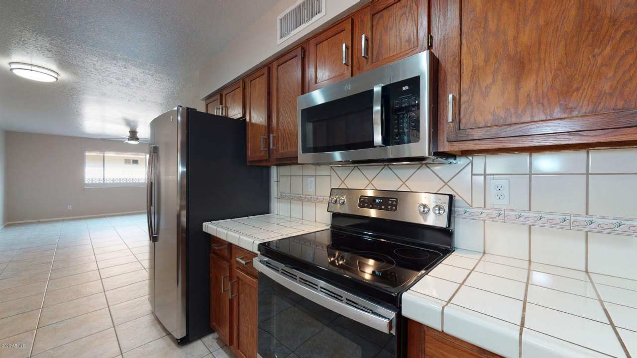Nice 3 bedroom 2 bath in Tempe!
