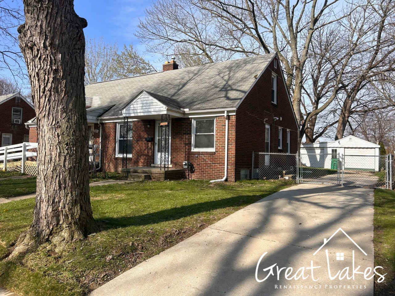 Stunning 3 Bedroom 1 Bathroom now available for rent