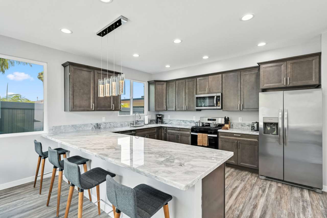 Coastal 3-Bedroom 2-Bathroom House with Huge Private Yard and Private Parking Walking Distance To The Beach