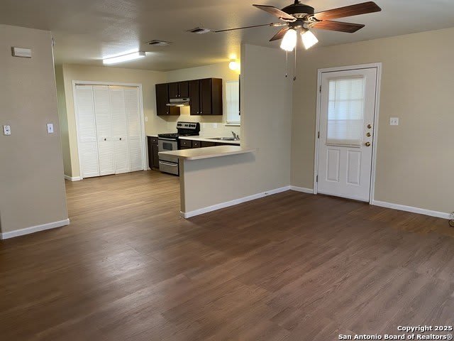 605 Commerce