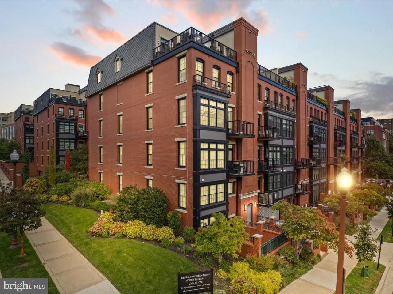 1701 16TH Street N unit: 356