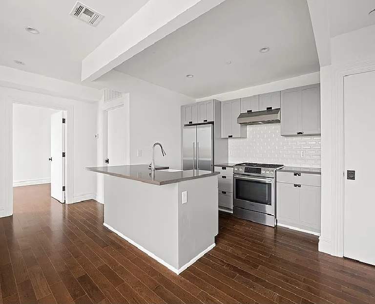 1255 Bushwick Avenue