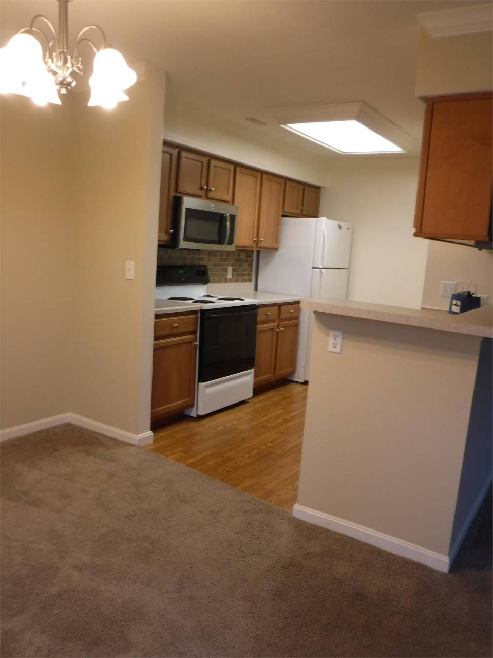 2360 N Broadway apt 2