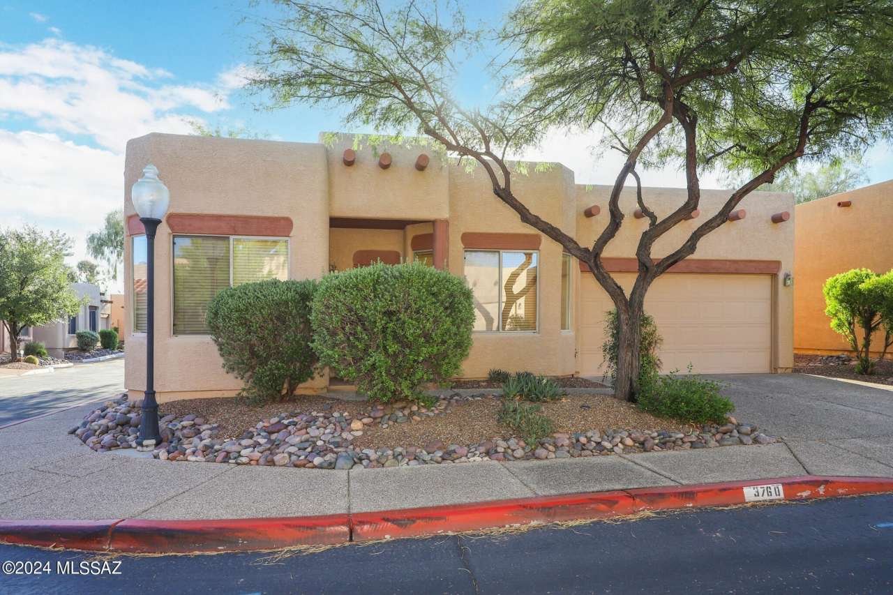 3760 N Bay Horse Loop