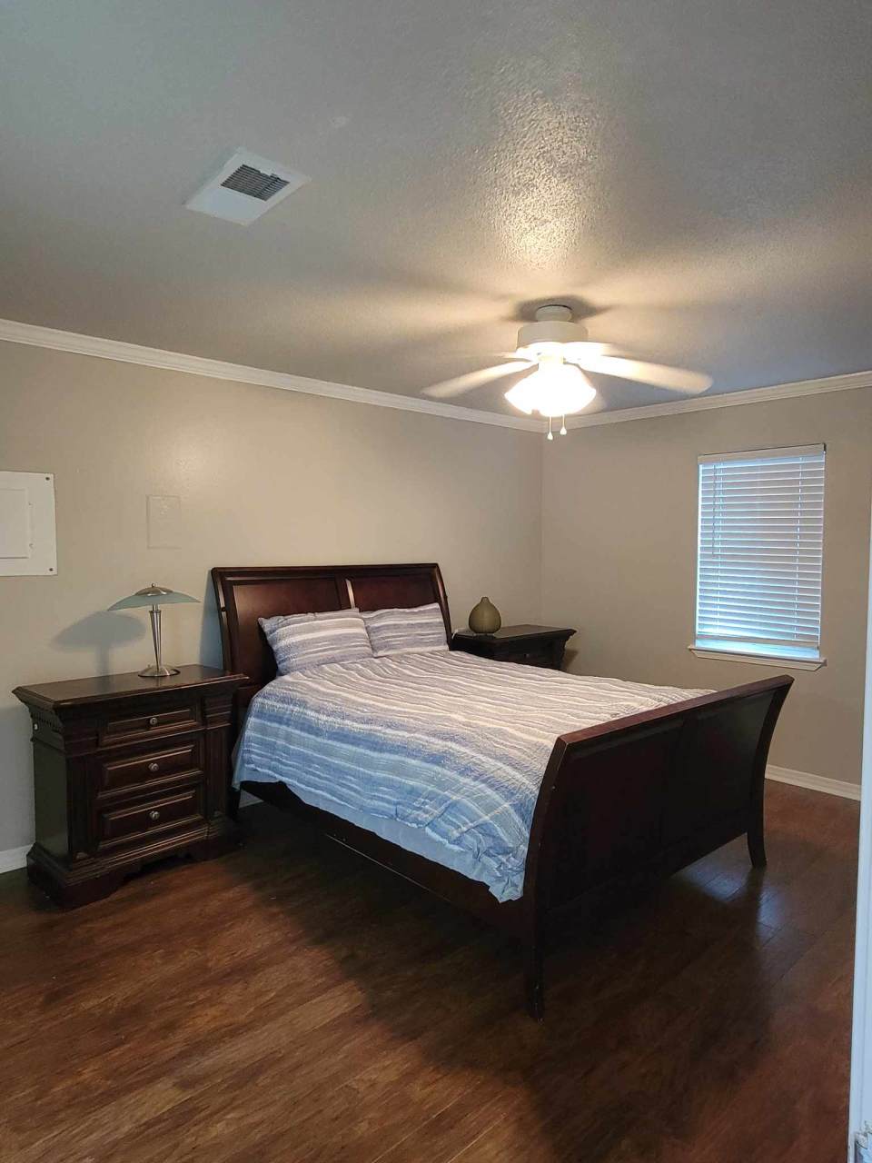 2589 Santa Rosa Cove