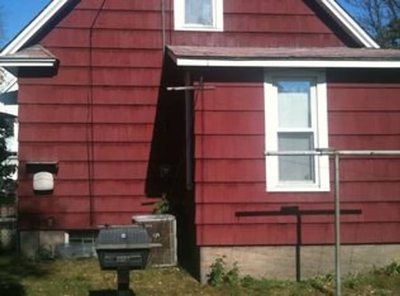 DINKYTOWN- Amazing Location! Affordable 6 Bedroom House for Sept Move In