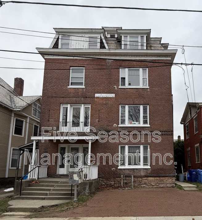 10 Lafayette Place - 7