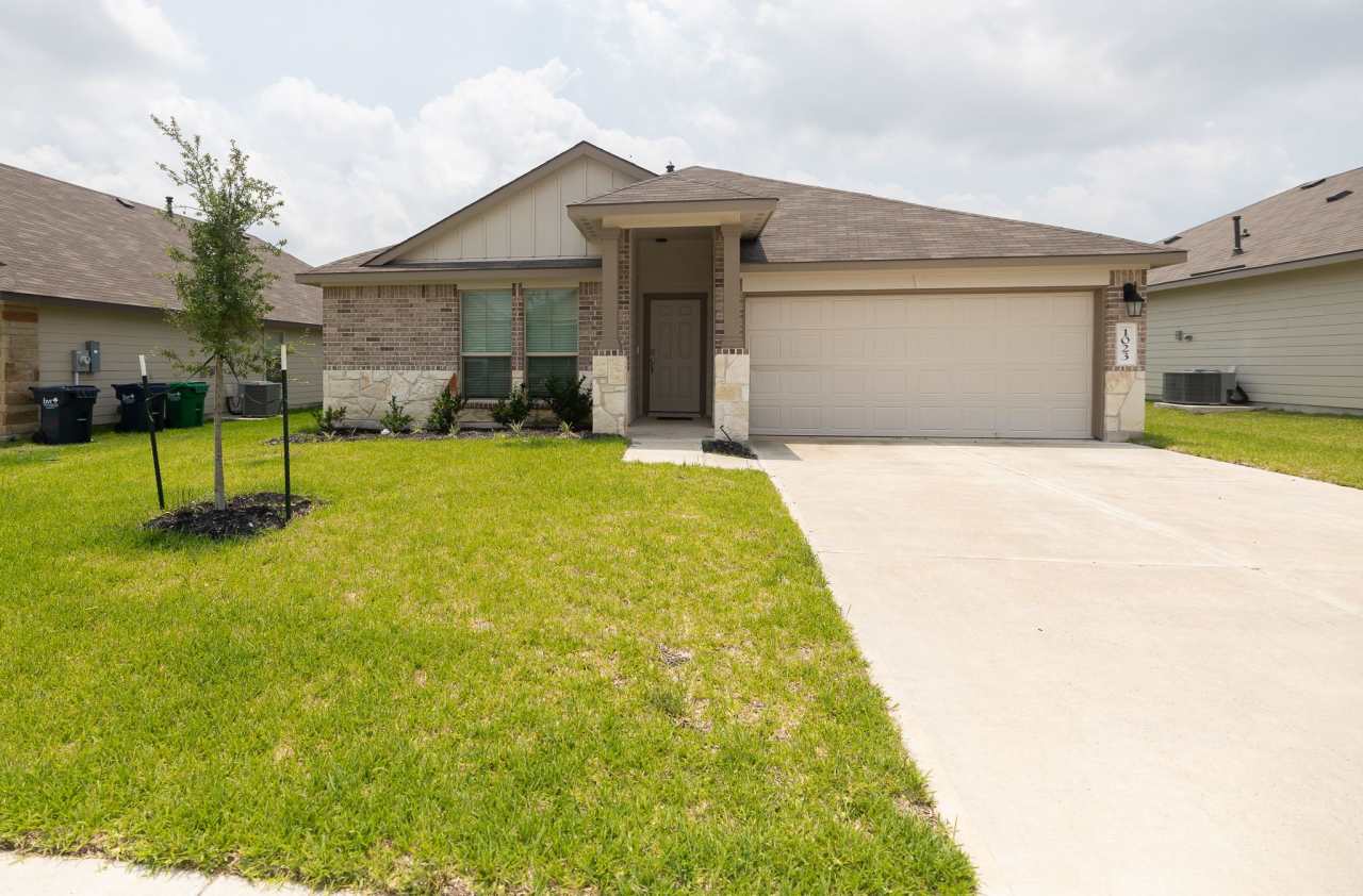 1023 Davy Street