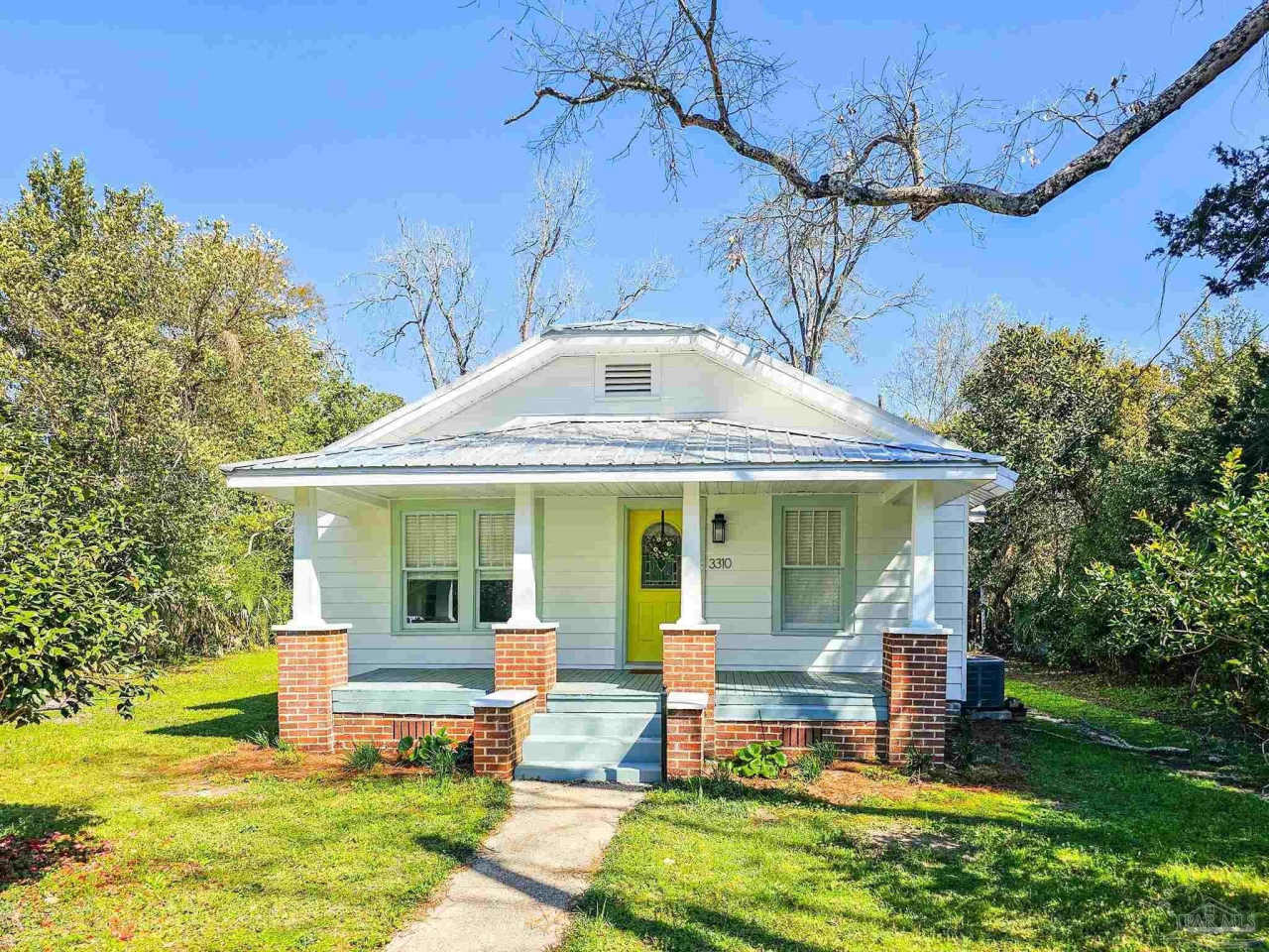 3310 W Gadsden St