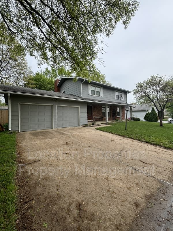 3208 West 22nd Terrace