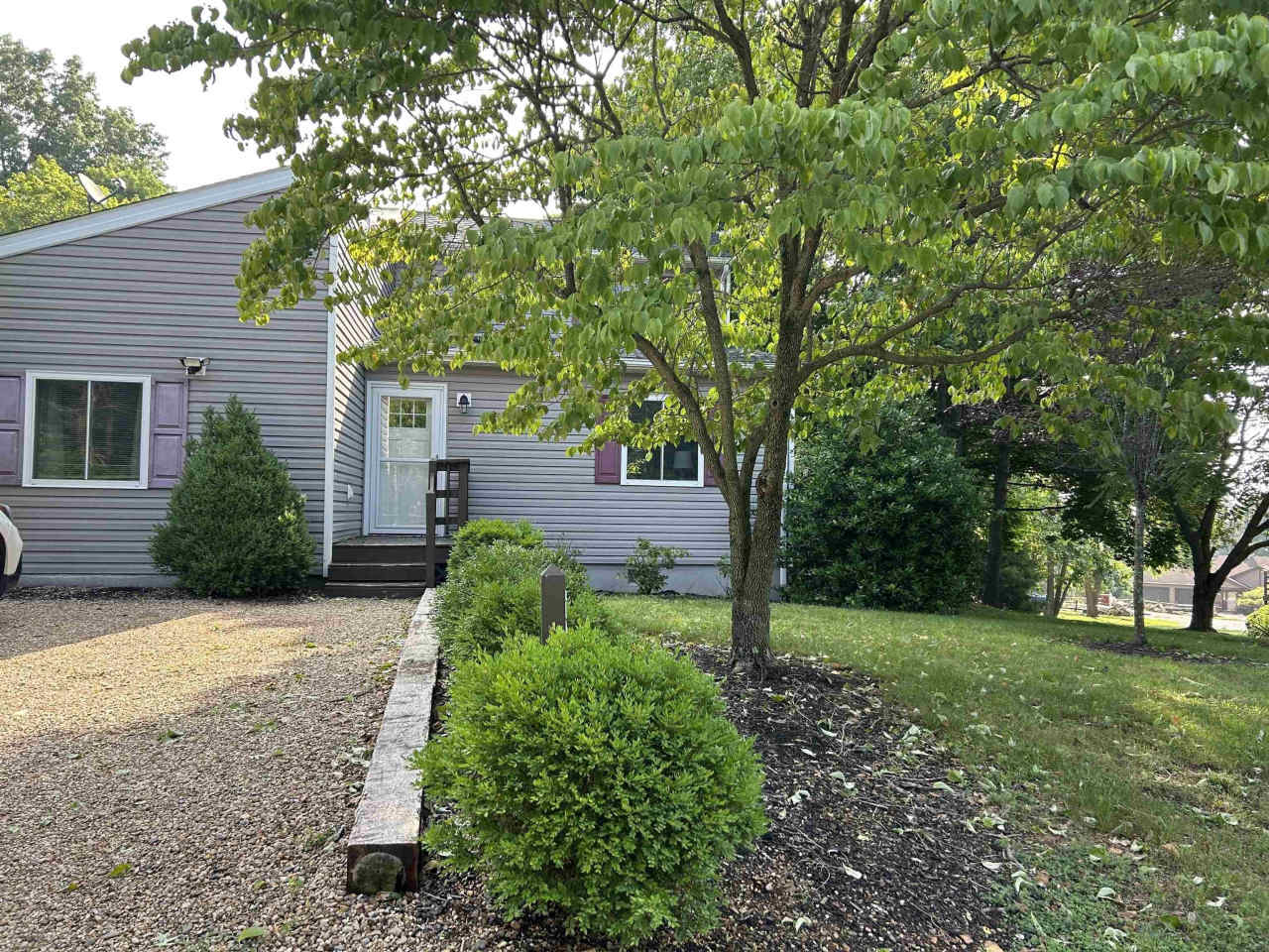 2030 HAWKSBILL RD