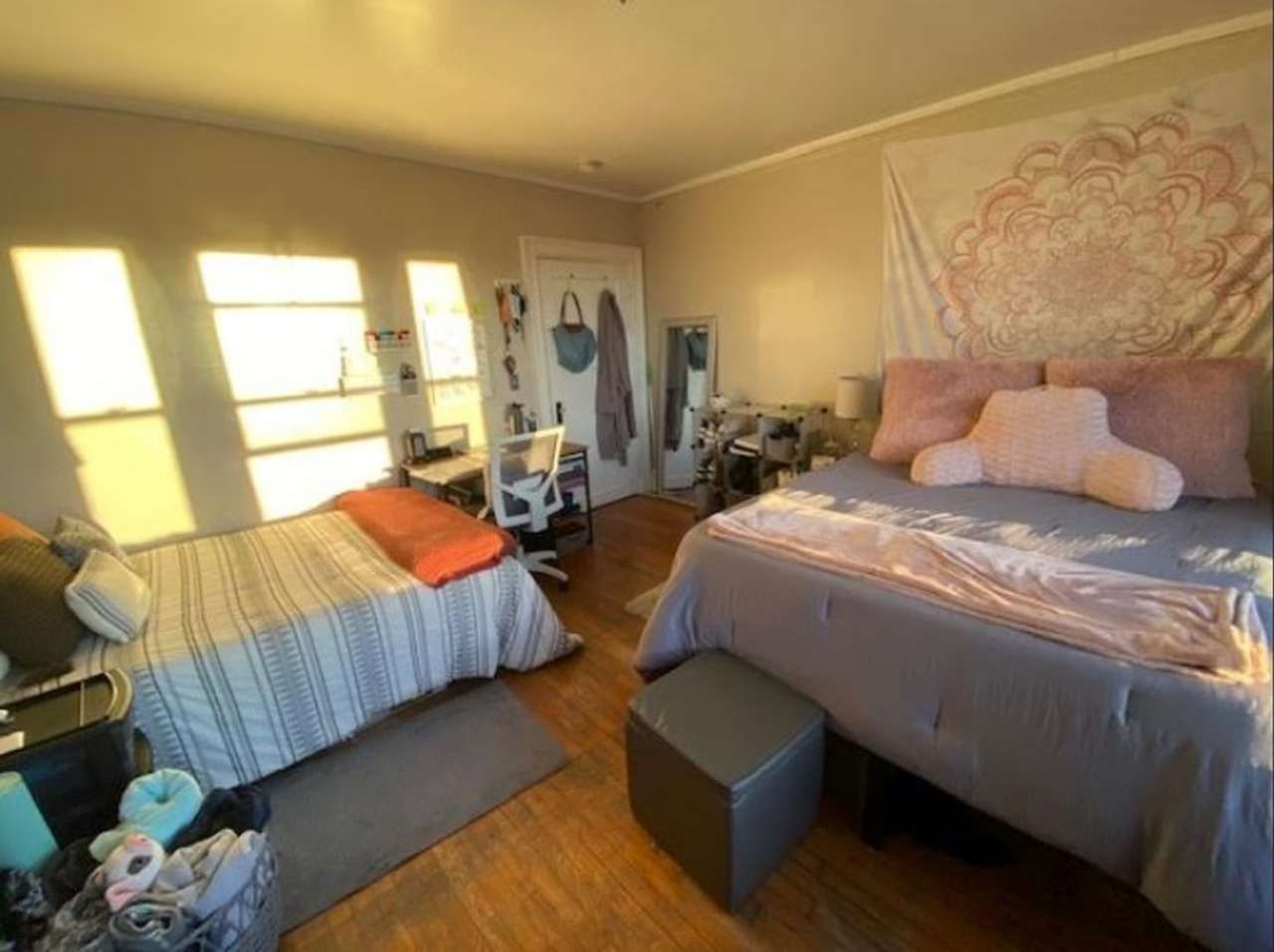 Charming 3 Bedroom-No Broker Fee