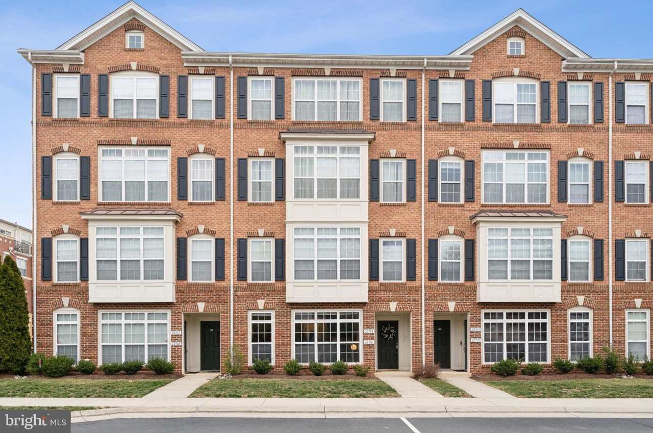 22764 FERNCREST TERRACE