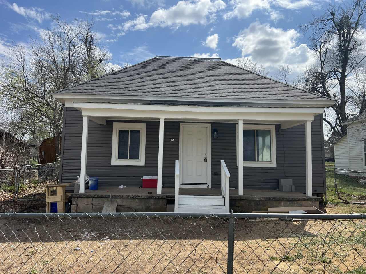 525 West Washington Avenue