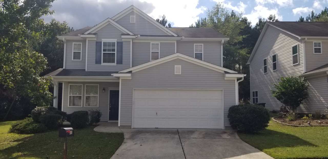 LOCATION! HARWOOD FLOORS!