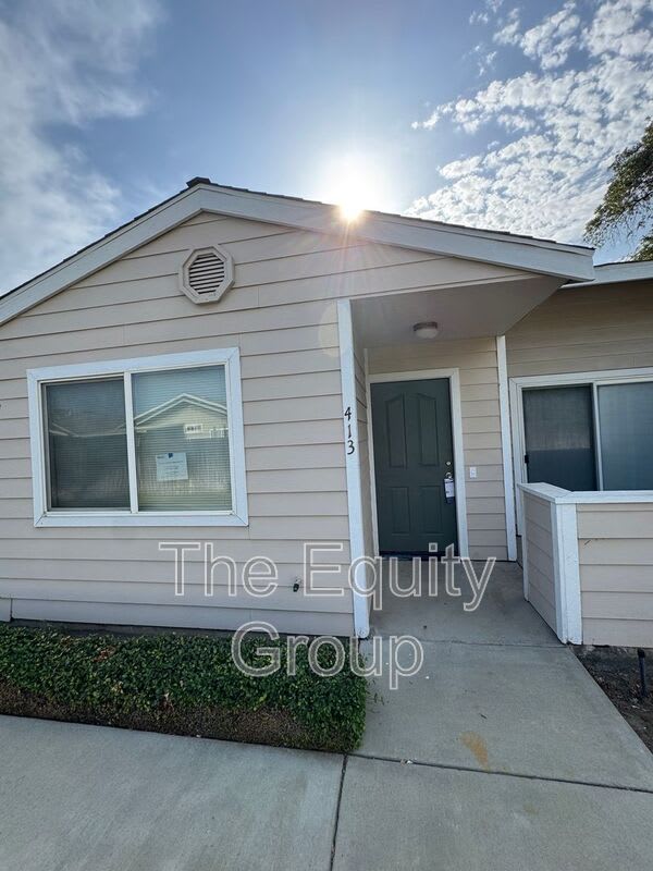 413 North Park Street