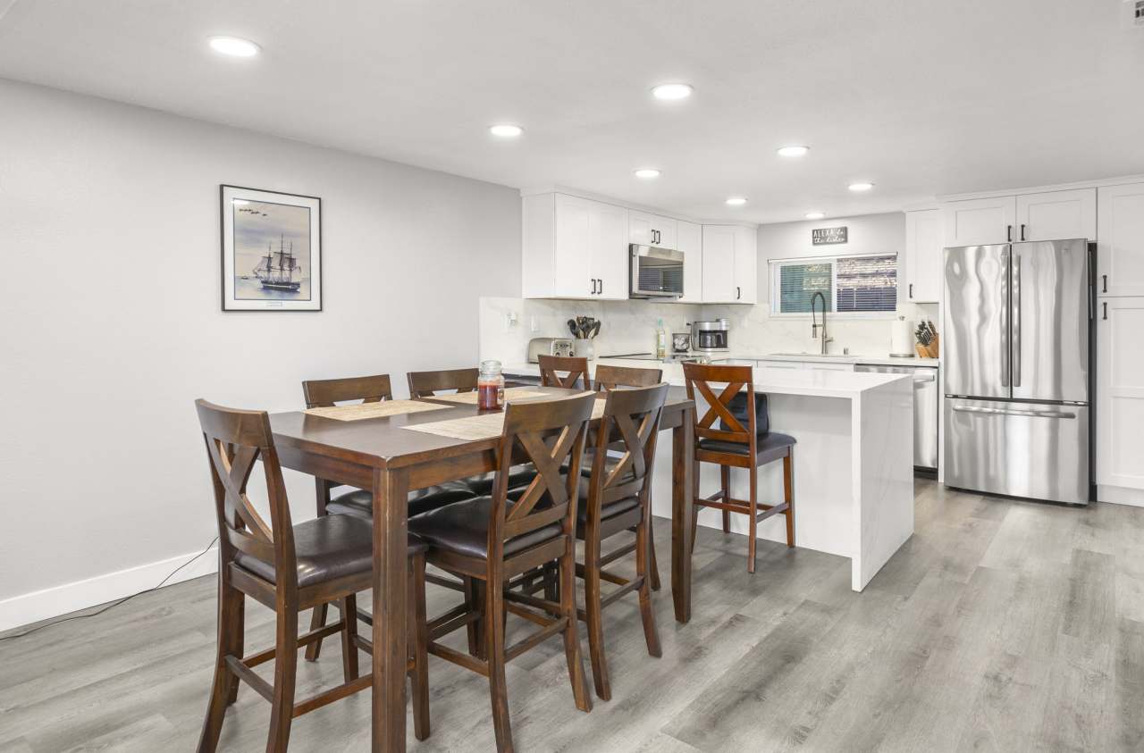 8535 Paradise Valley Road