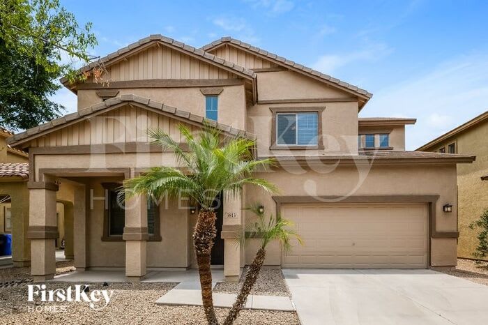 3813 East Parkview Drive