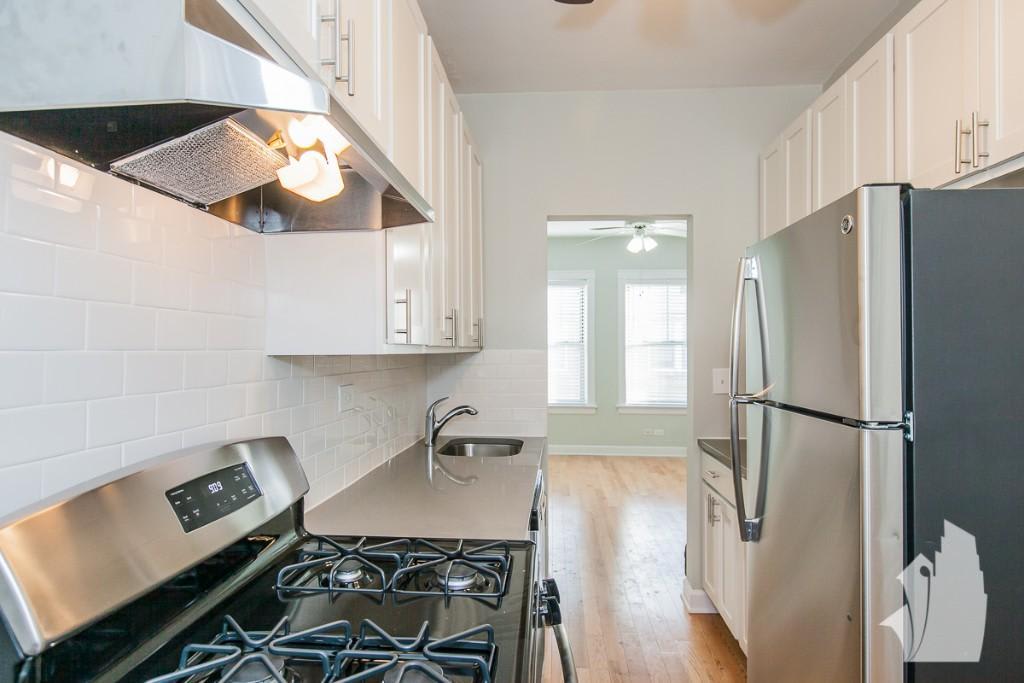 1932 West Winona Street