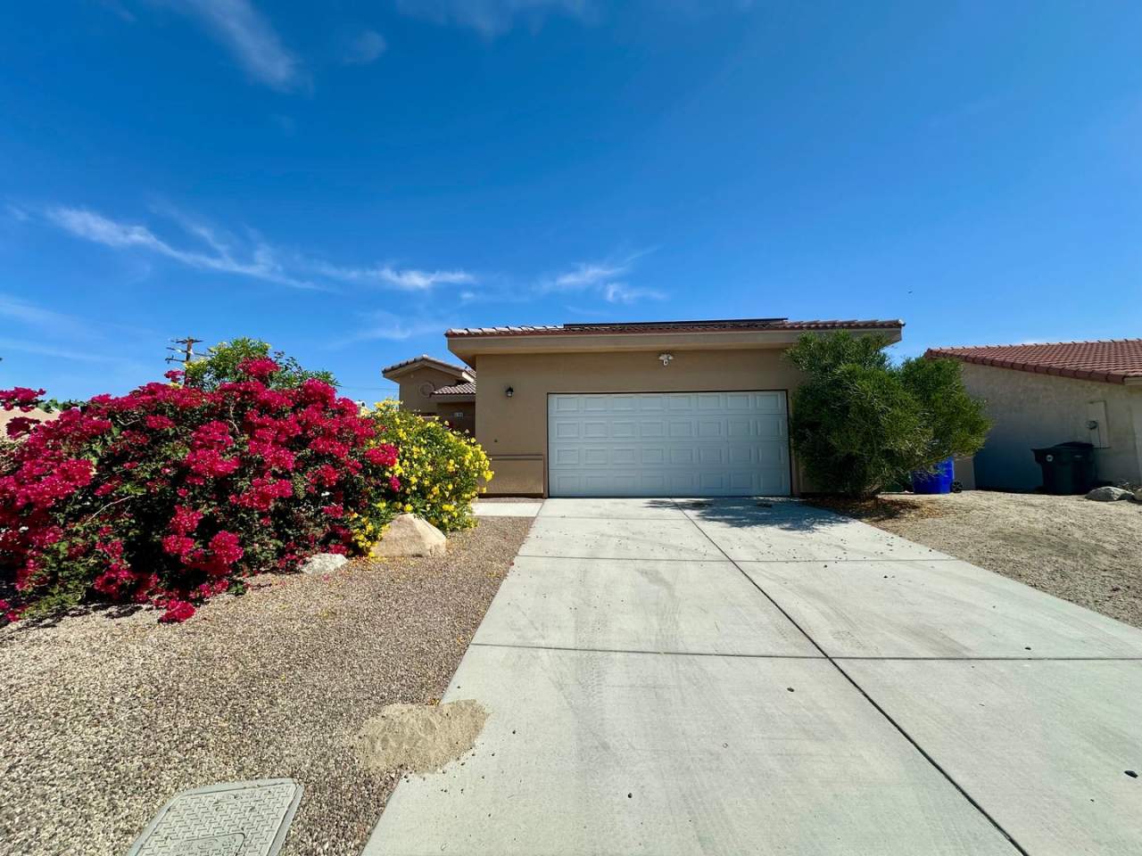 AVAILABLE NOW!!!! 4 Bedroom 2 Bathroom Pool Home with Solar Panels in Cathedral City!