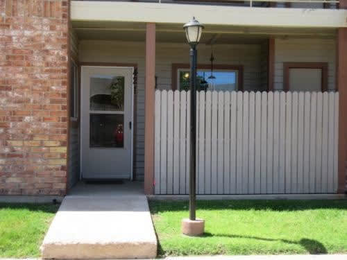 6701 Eastridge 1105