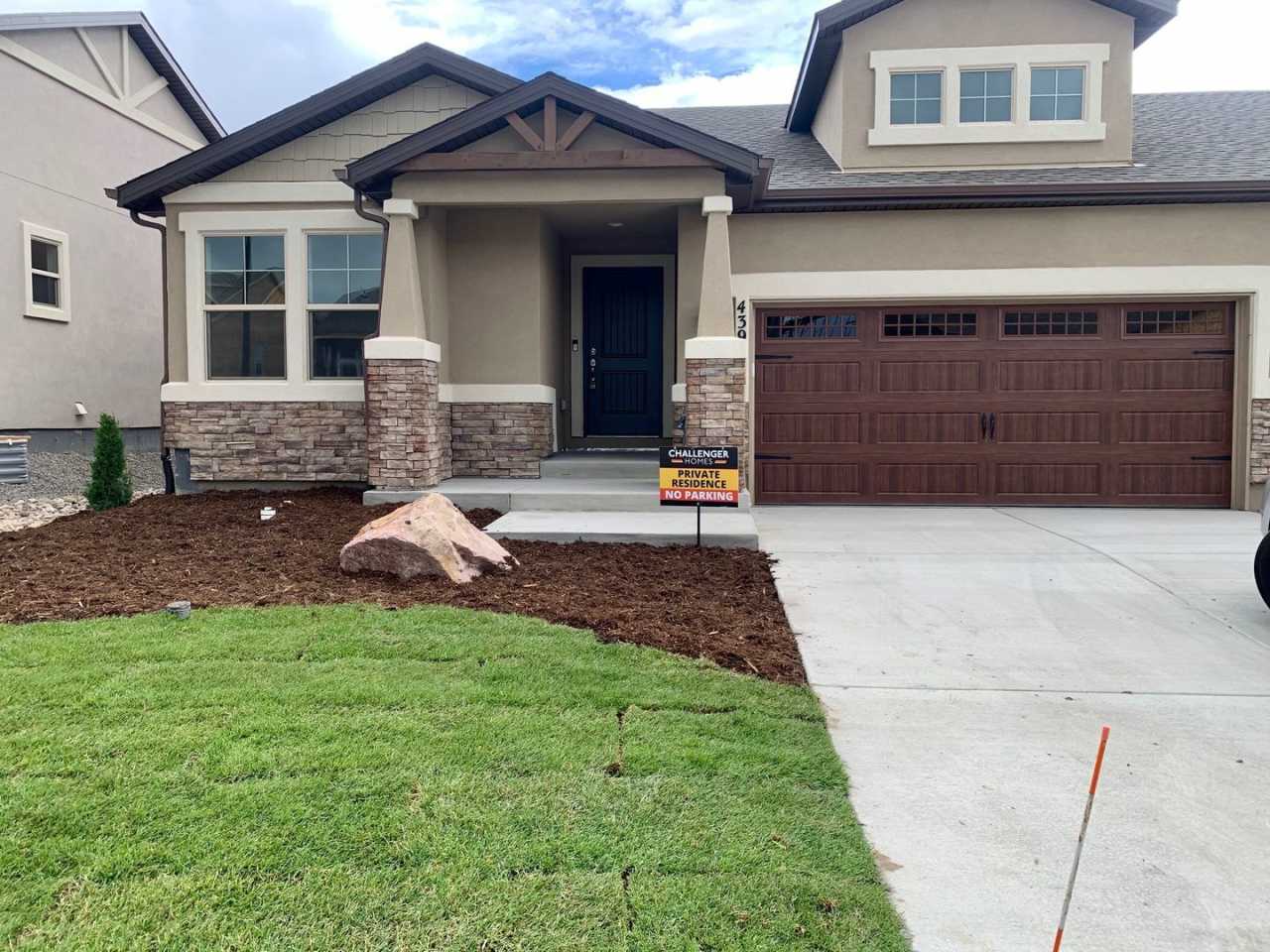 Main-Floor Living Meets Modern Comfort in Enclaves at Mountain Vista