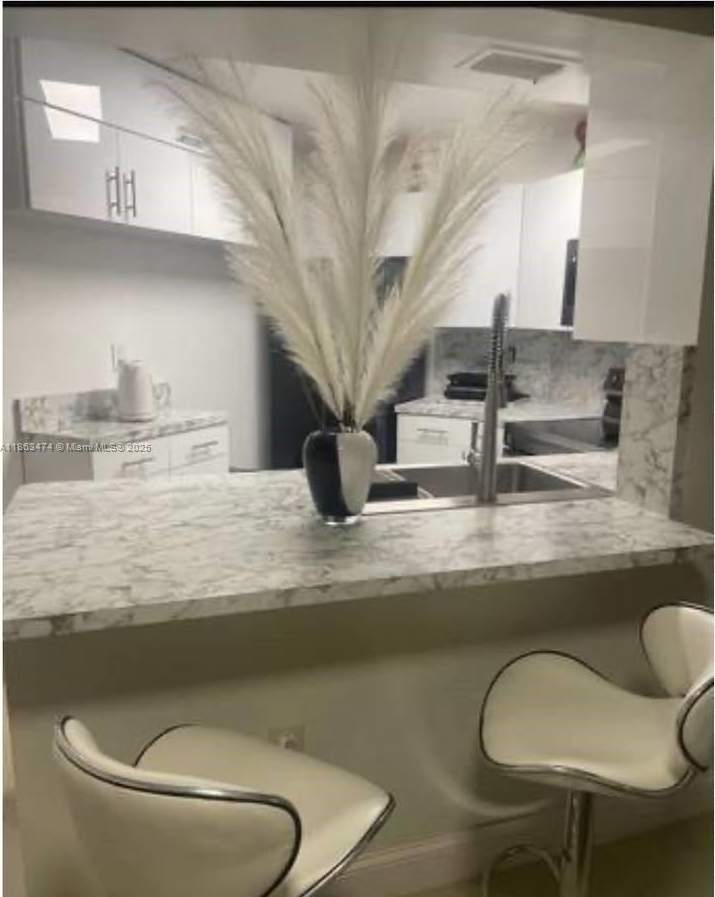 9715 Fontainebleau Blvd