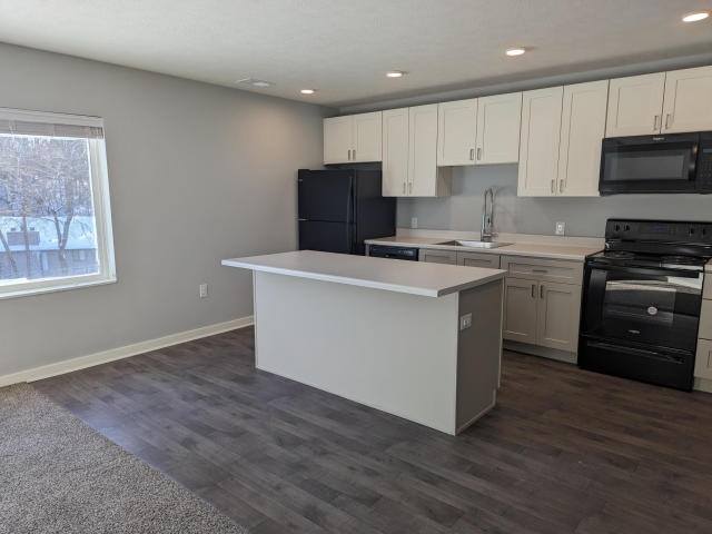 200 Martin Dr Unit A11