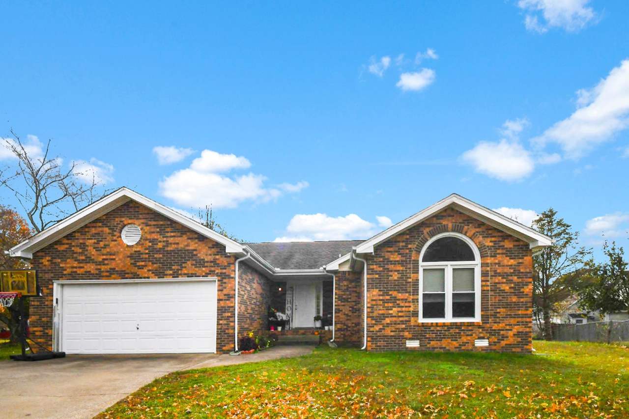 Conveniently Located Three Bedroom!