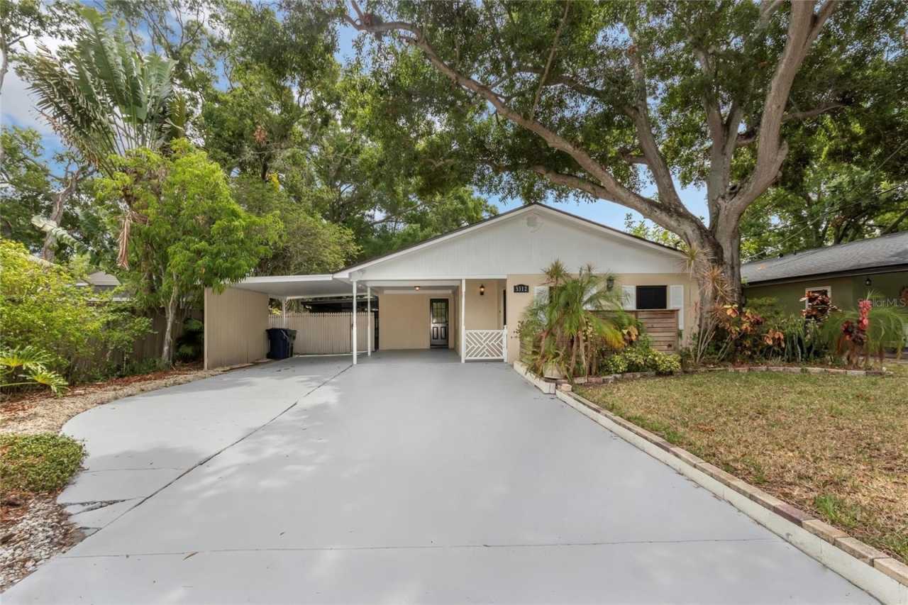 5312 S RUSSELL STREET