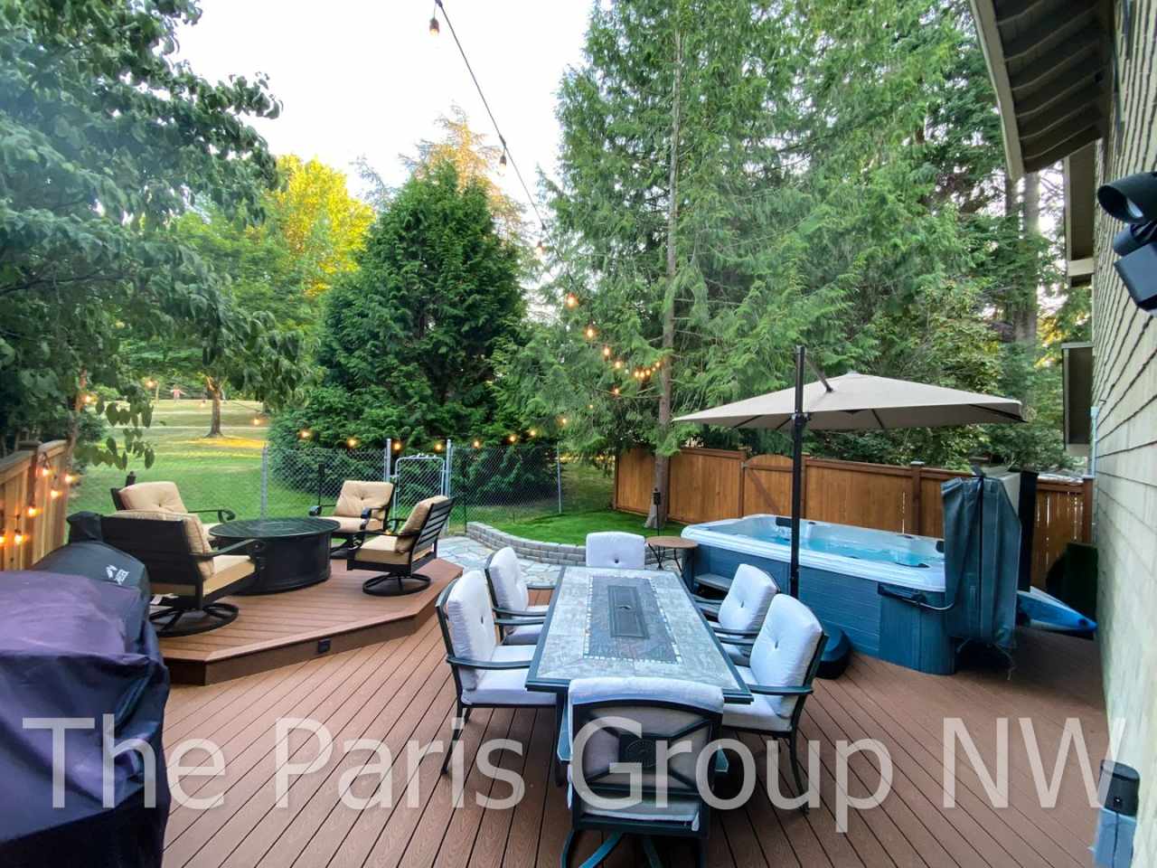 Lake Sammamish Town Home Stuns! Backyard Oasis, Beach, Dock, Park  Easy Commute