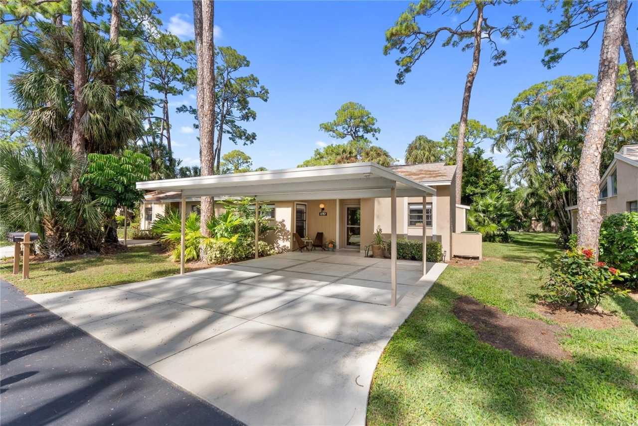 4767 VILLAGE GARDENS DRIVE