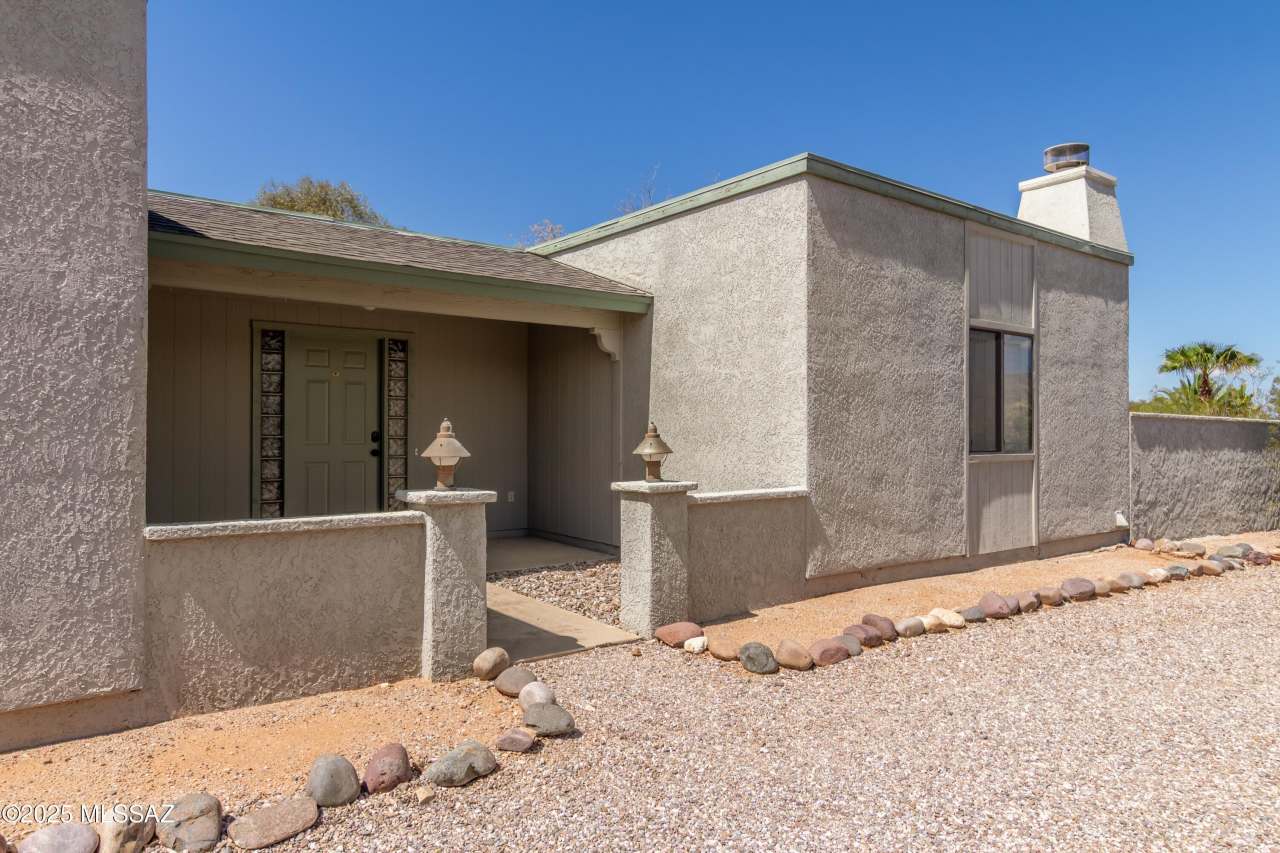 7880 S Avenida De Pina