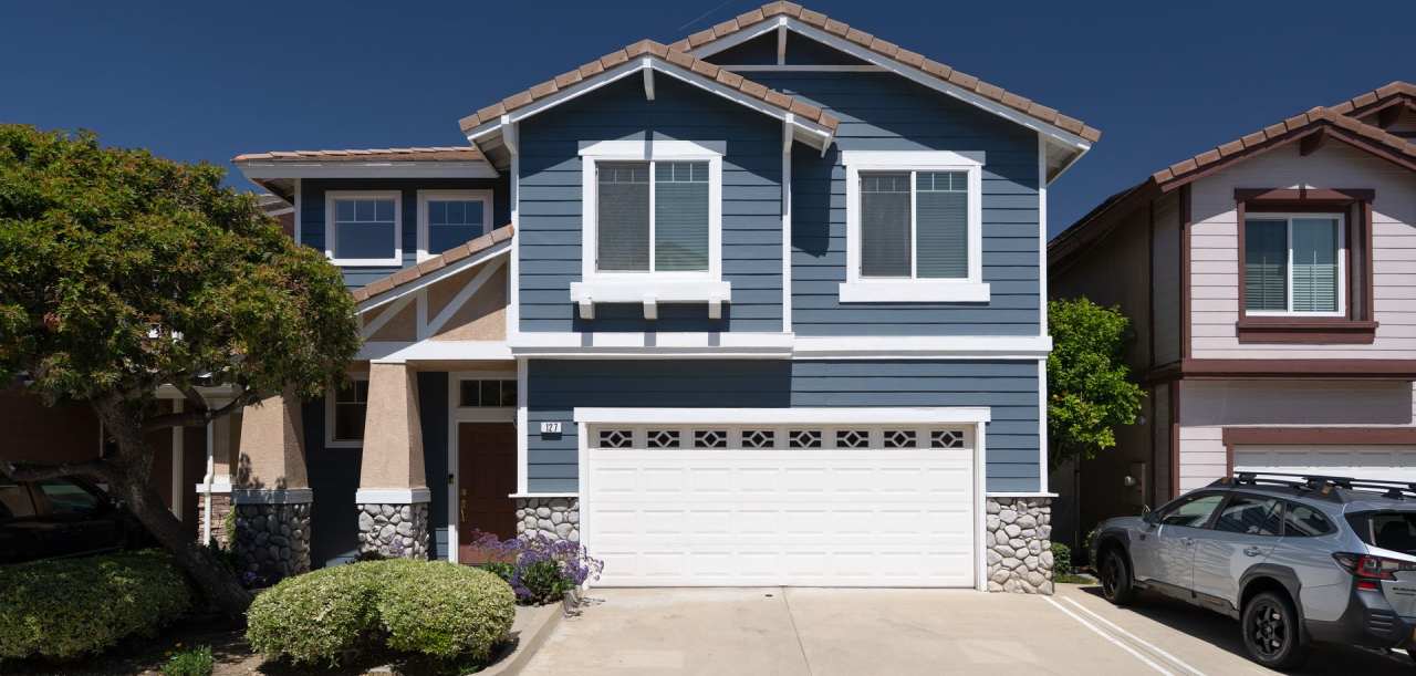 Fully Furnished Home!!! 4 Bedroom/3 Bathroom $5,000/mo.