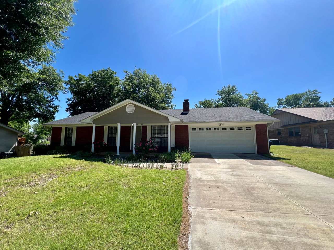 3 Bedroom, 2 Bathroom Home Available for Rent!