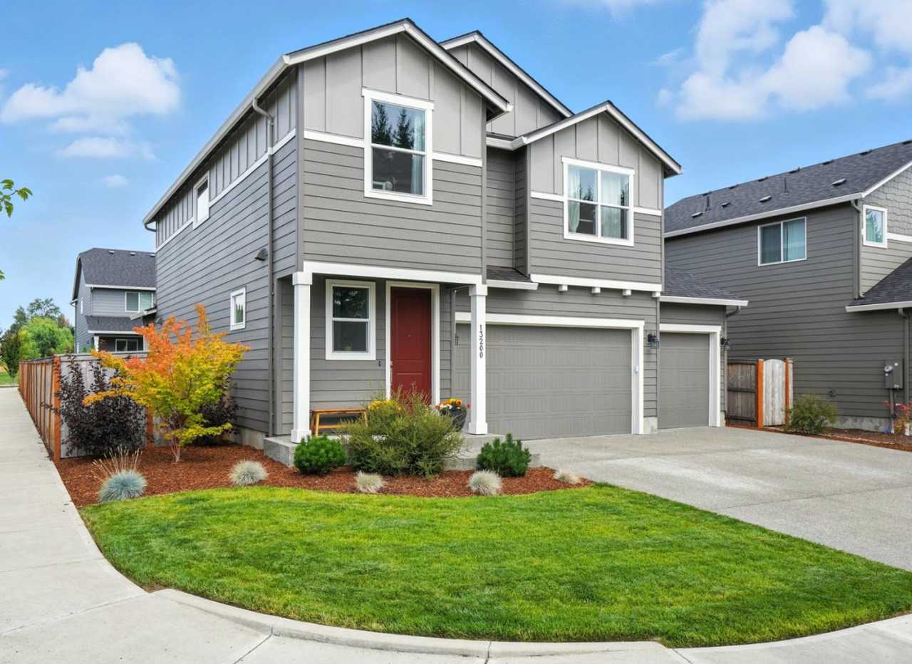 New Corner Lot- 3 Car Garage!