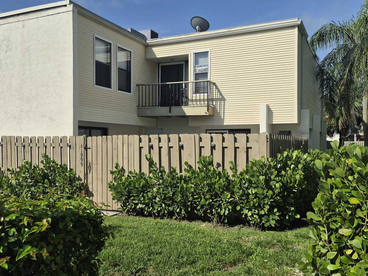 11999 Shakerwood Lane