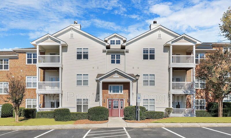 9855 Hyde Glen Court