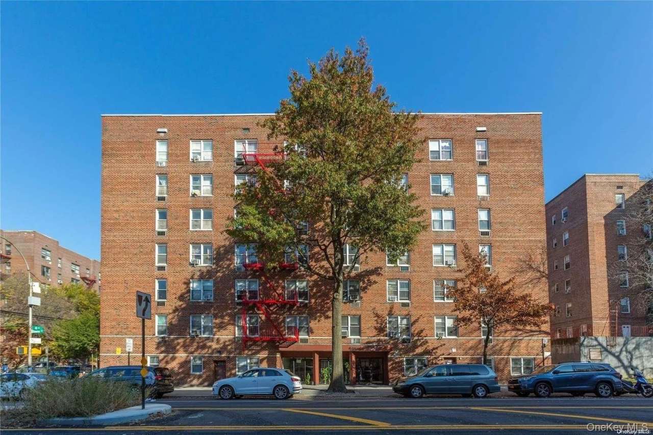 41-07 Bowne Street unit: 1Fl