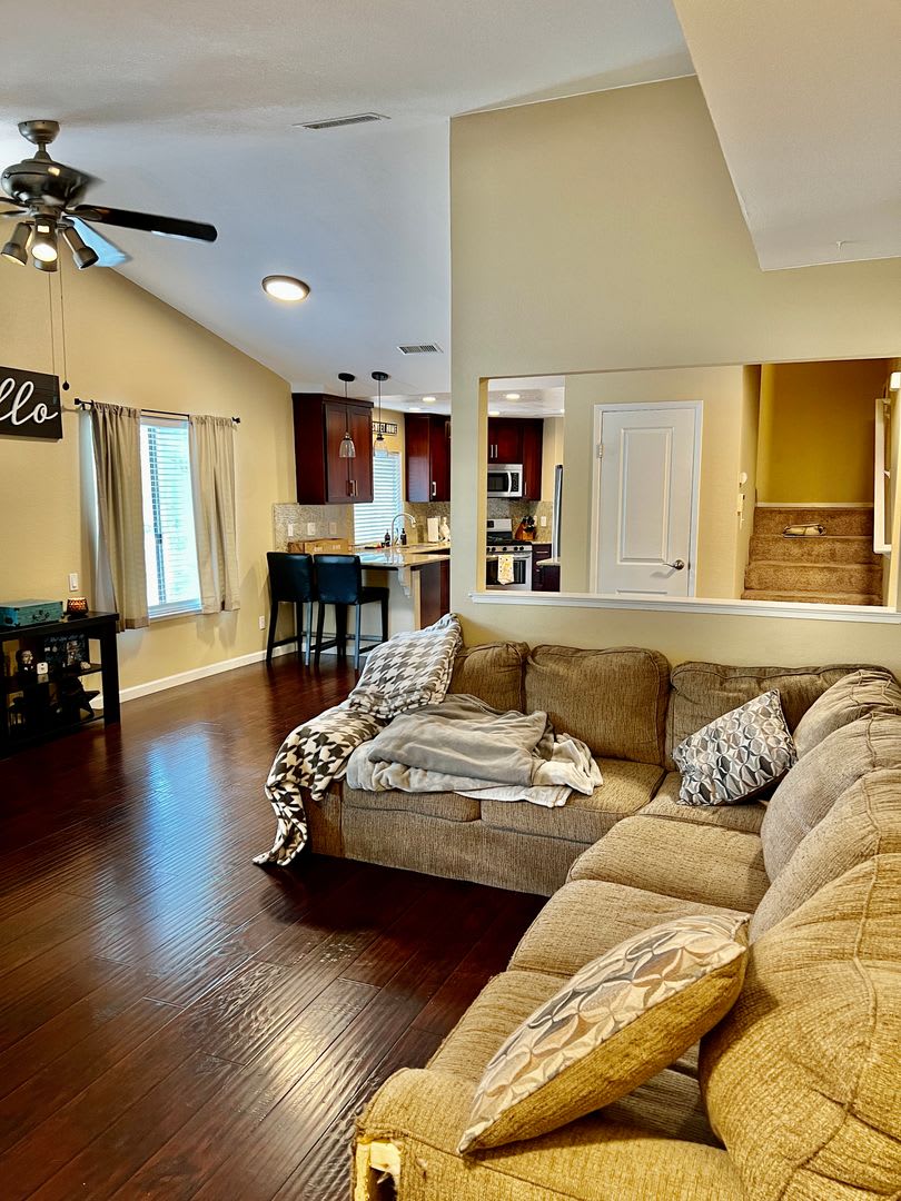 Centrally Located Roseville Condo