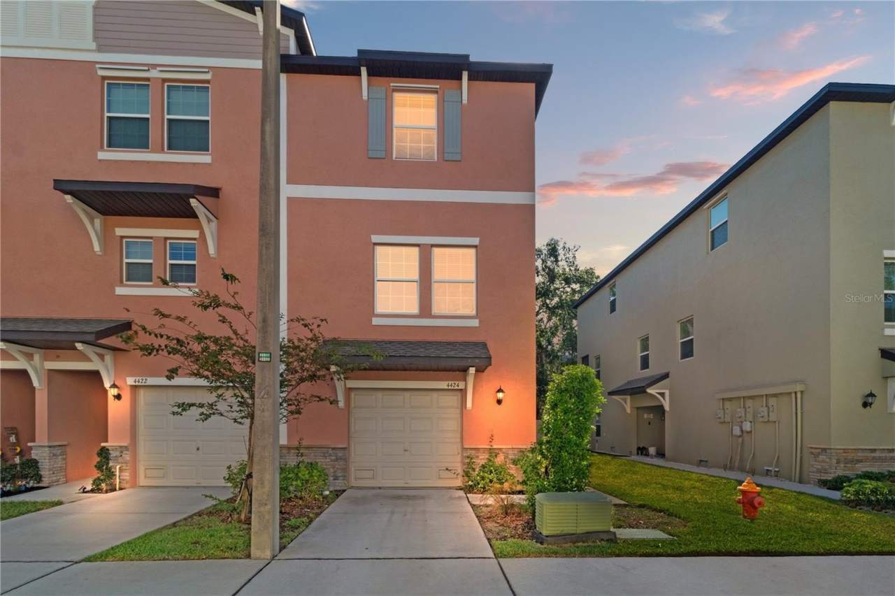 4424 TUSCAN LOON DRIVE