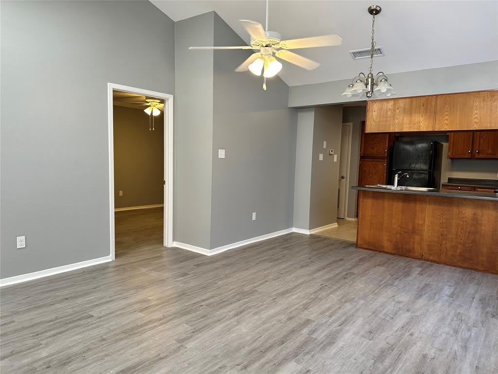 3636 Greenacres Drive