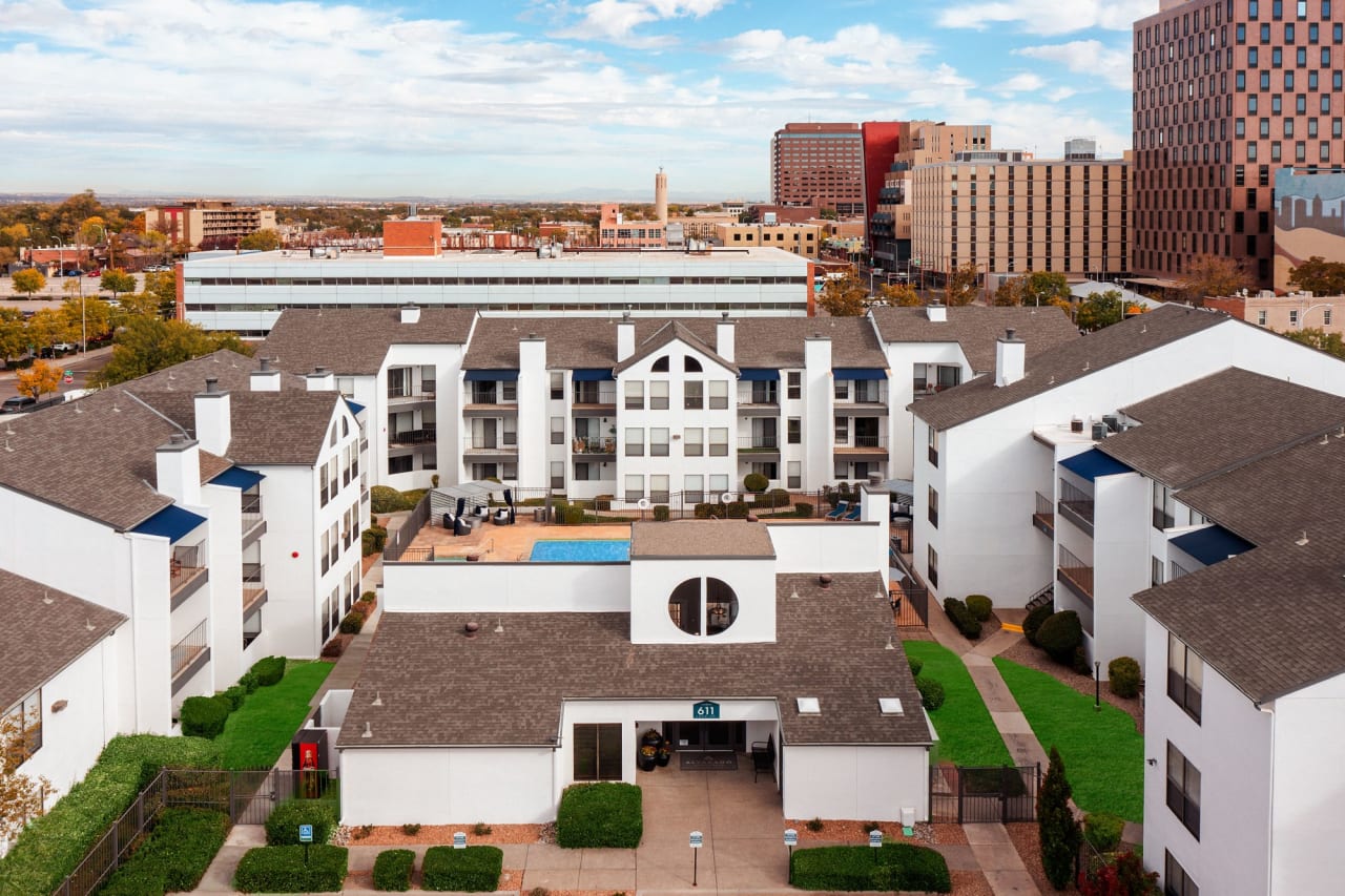 Alvarado Apartment Homes