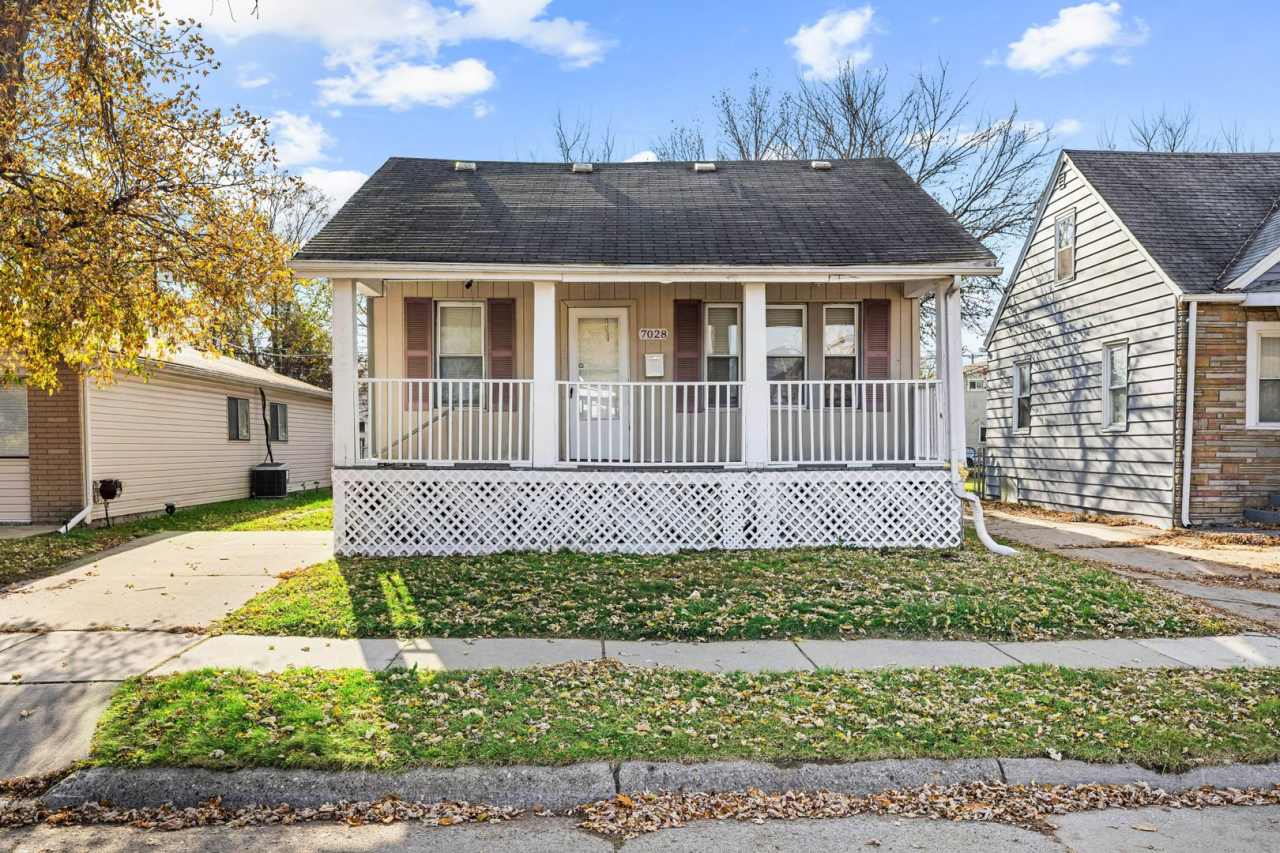 Freshly Updated 2-Bedroom for Lease!