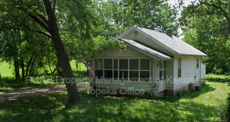 2627 SE Illinois Ave