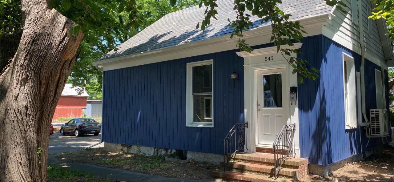 Single family 2 bed, 1.5 bath home in Chambersburg