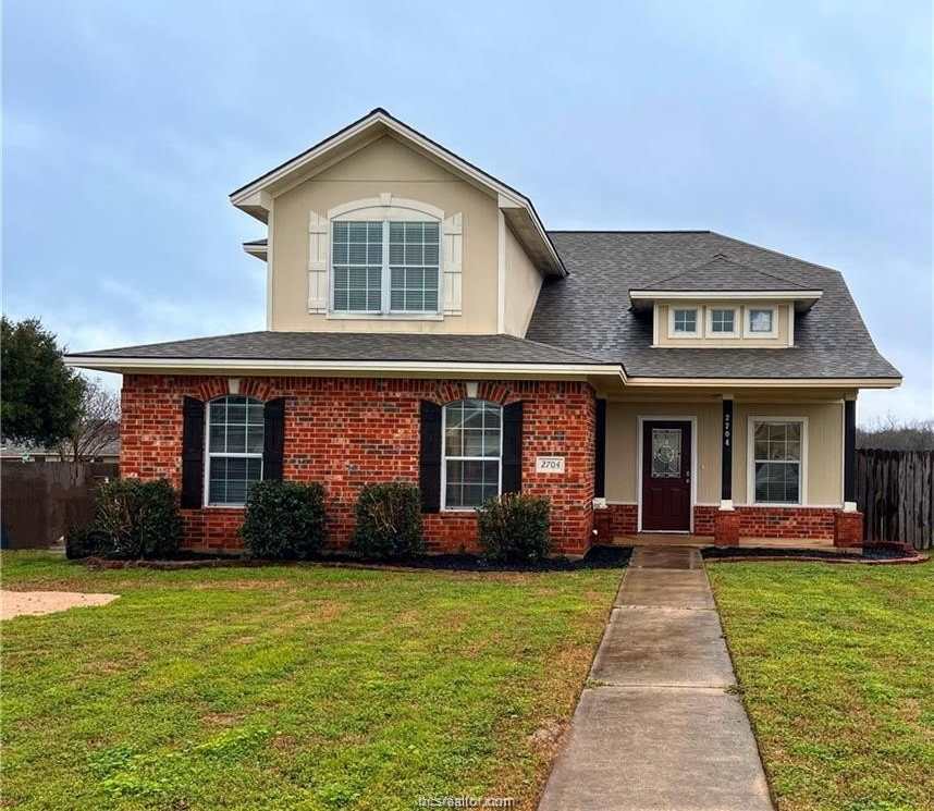 2704 Horse Haven Lane