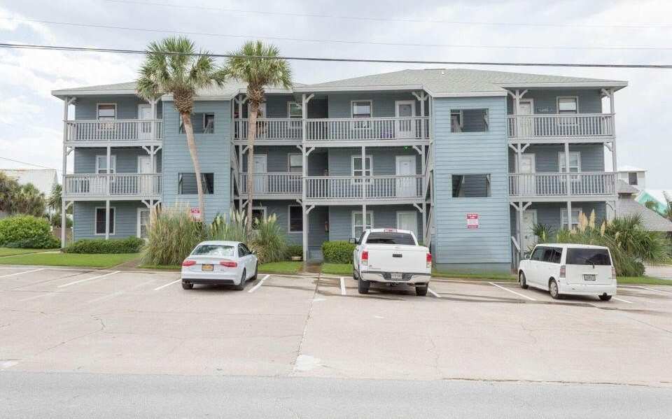 126 S Walton Lakeshore Drive unit: 304