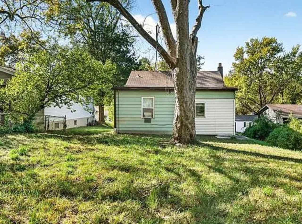 Charming 3BR House in Saint Louis